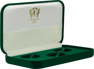 Замшевий футляр для трьох срібних монет діаметром 38,6 мм