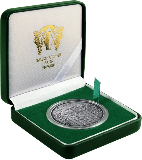 "Бокораш" у футлярі